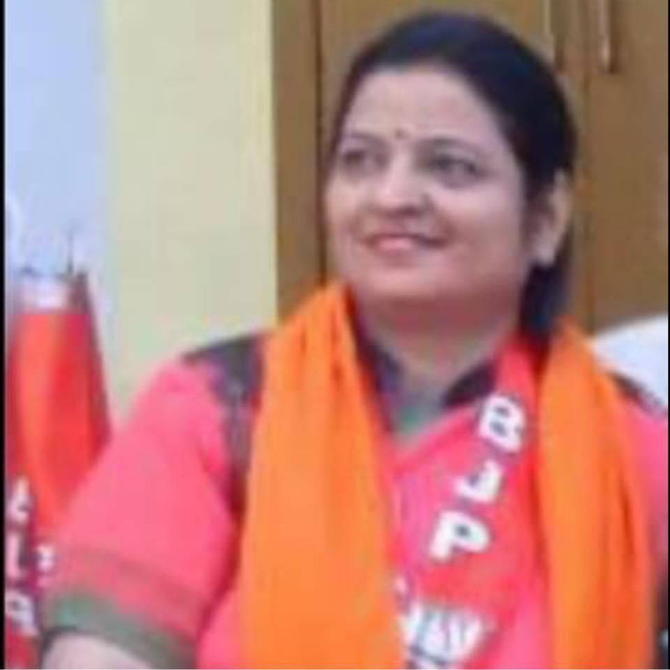 Thanks to Poonam Manik's art of meeting people and speaking politely, BJP's votes in Nawanshahr Vidhan Sabha constituency increased threefold.